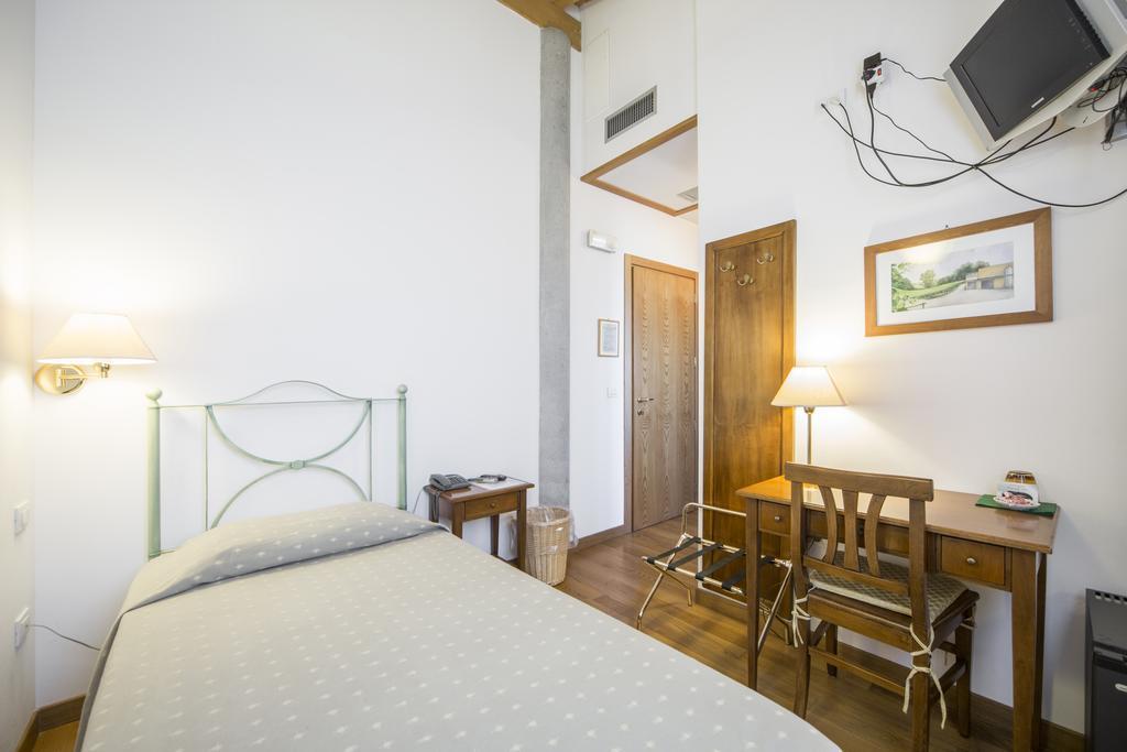Agriturismo Gaggioli Borgo Delle Vigne Zola Predosa Luaran gambar