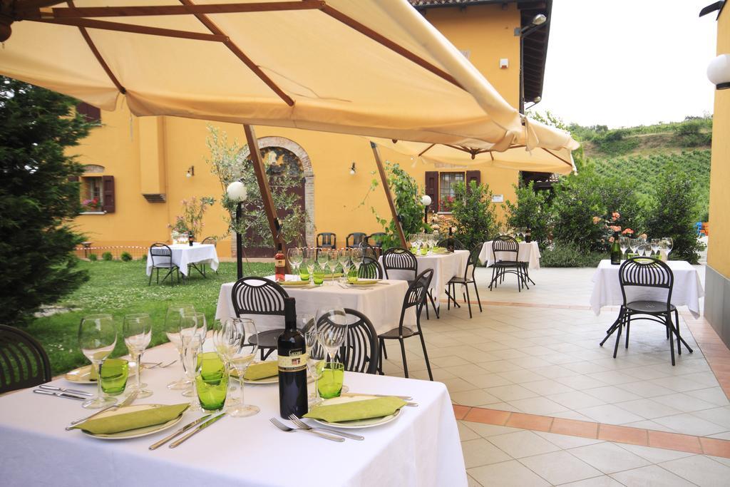 Agriturismo Gaggioli Borgo Delle Vigne Zola Predosa Luaran gambar