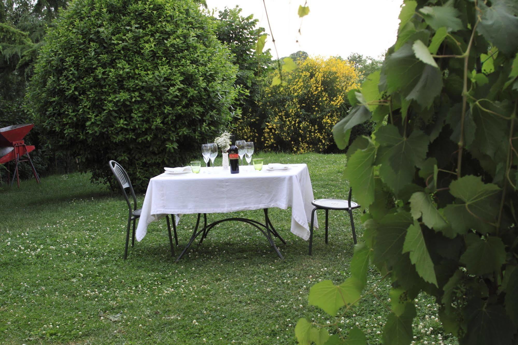 Agriturismo Gaggioli Borgo Delle Vigne Zola Predosa Luaran gambar